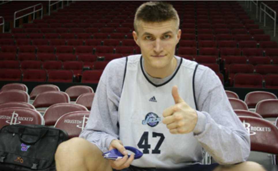 原创43岁基里连科女子是国外女子转型成功当国外篮协领导