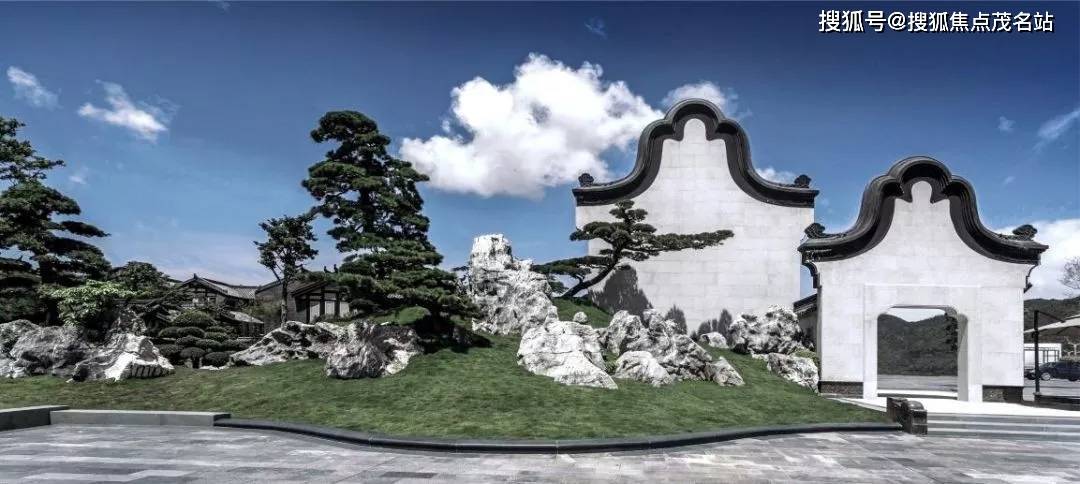 幅员辽阔,这些院子均博採古今中外的建筑精粹,汲取东阳木雕,曲阳石雕