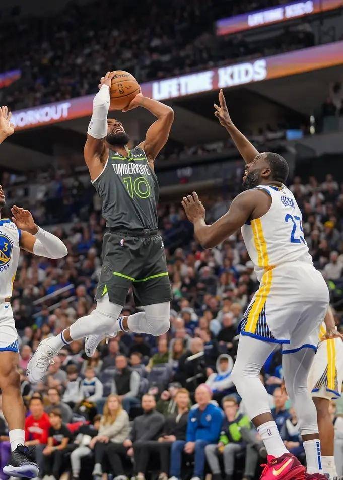 原创库里31分累死累活没鸟用勇士被狼队摩擦进季后赛也是个死