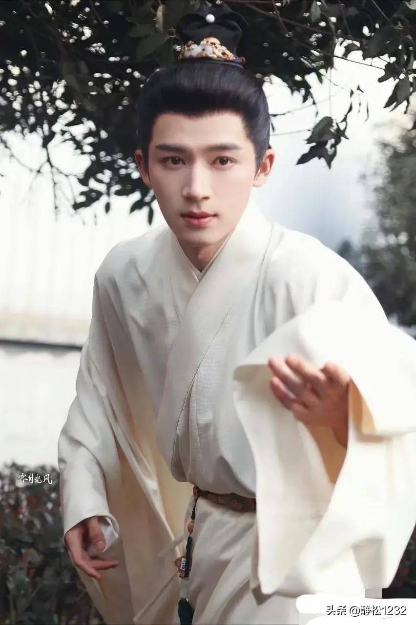 原创内娱真正的绝色美男排名方逸伦18邓为16陈星旭14吴磊第9肖战第2