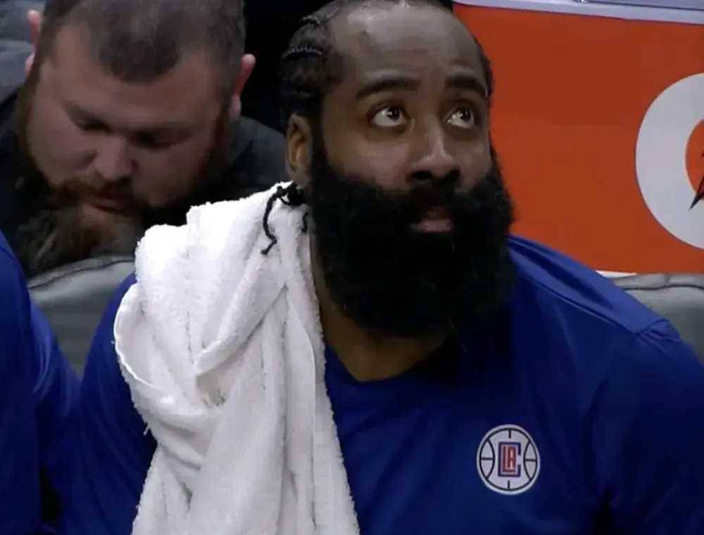 原创哈登复出遭滑铁卢0分眼神落寞老鹰残阵竟成拦路虎