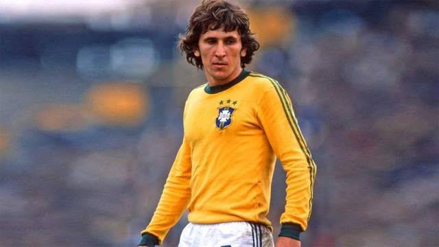 巴西历史足坛最佳十一人卡卡加林查里瓦尔多都只能当替补