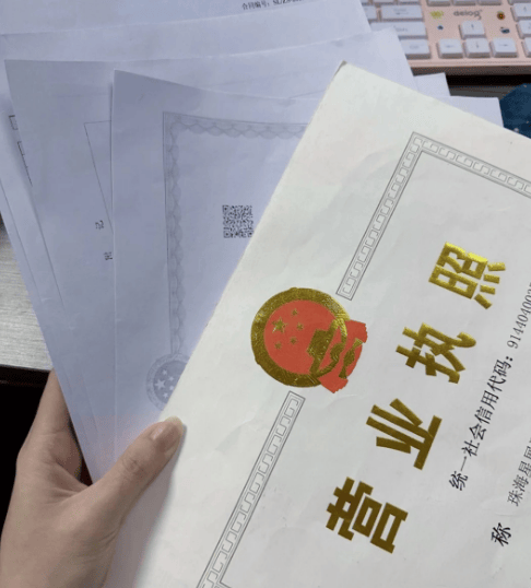 ④打印凭证,装订账本.