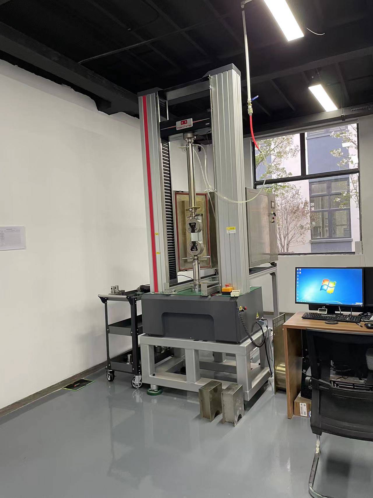 衡翼复合材料高低温拉压力试验机 铝合金高低温抗拉机