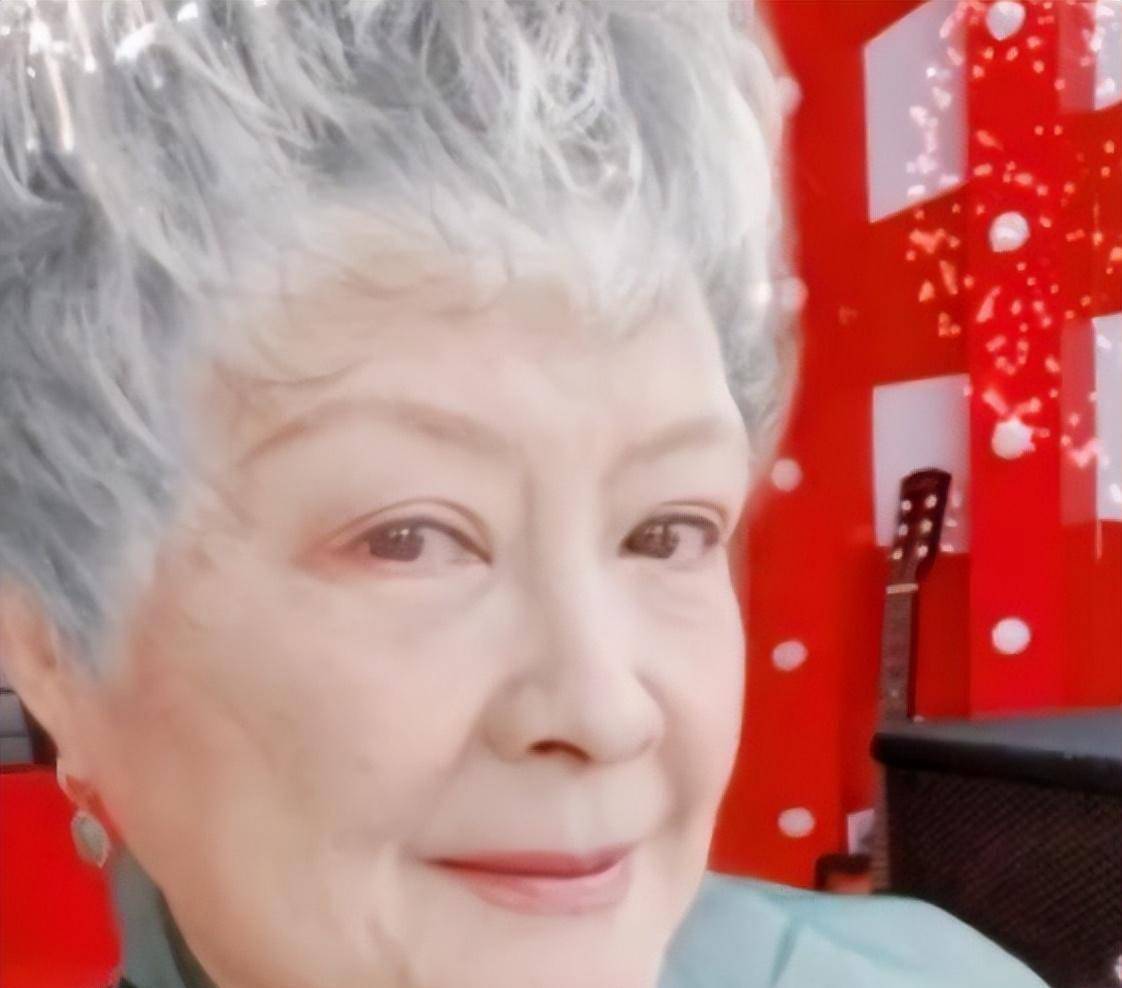 外来媳妇本地郎康家成员集体衰老康祈光已白发苍苍太真实了