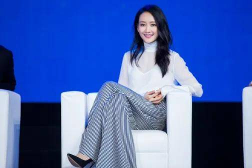 王鸥产后身材变形,a4腰变游泳圈老10岁,恭喜逼婚成功_杨幂_刘恺威