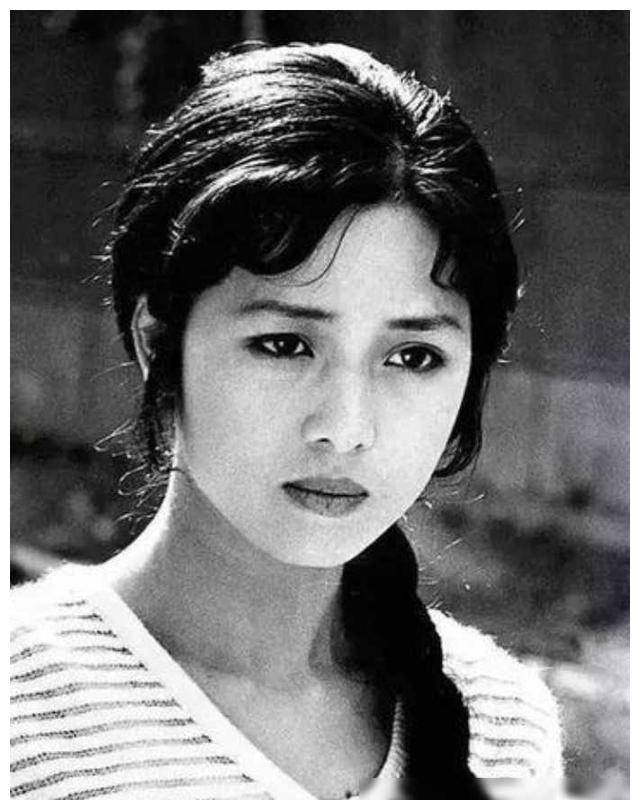 原创张蕾绝代佳人红楼之美妙不可言王扶林差点变换