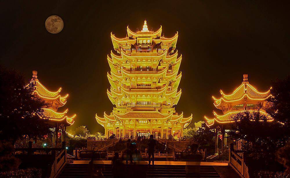 原创武汉的黄鹤楼南昌的滕王阁都是钢筋水泥建筑也能算景点吗