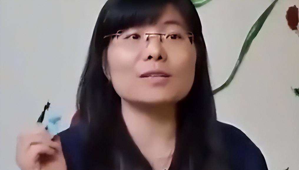 北京博士夫妻生下神童女儿智商远超常人医生却建议去精神病院