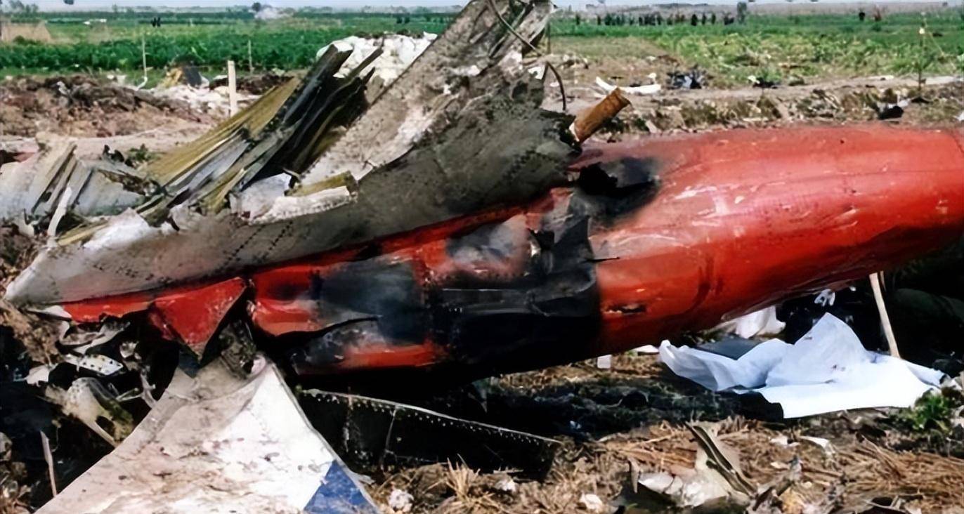 1999年中国客机坠毁在温州,61人全部遇难,罪魁祸首是一枚螺母?