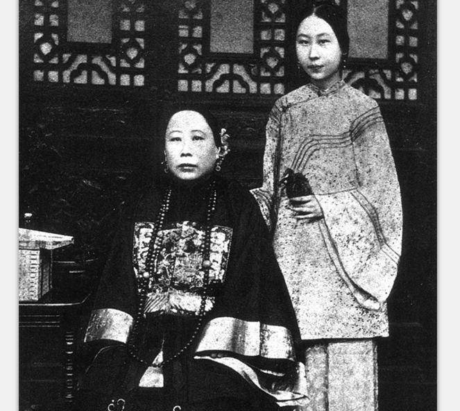 以至于签字时用"肃"来替代自己的名字,因为清廷曾赐予李鸿章一等肃毅