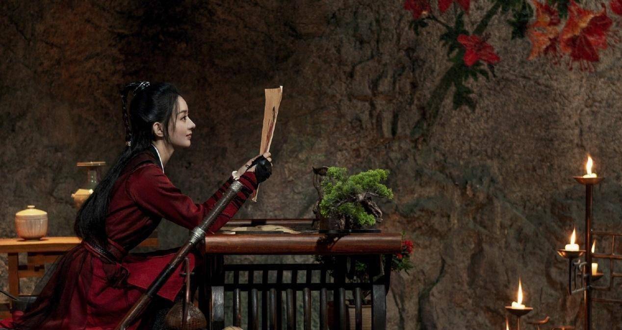 角色剧照发布,赵丽颖颜值依旧能打,小家子气服化引争议_王一博_造型