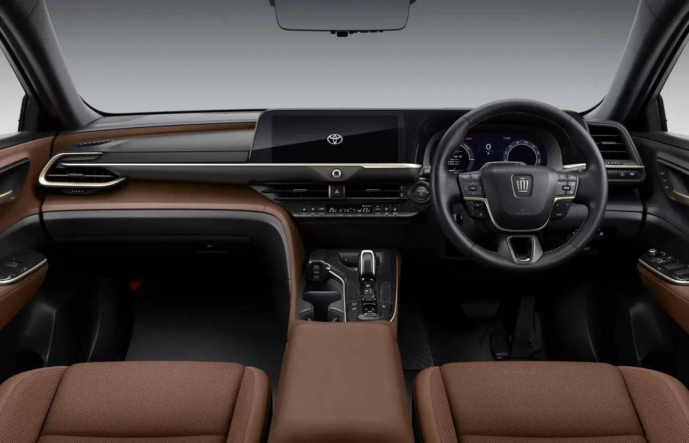 "皇冠家族"二号是一款suv_搜狐汽车_搜狐网