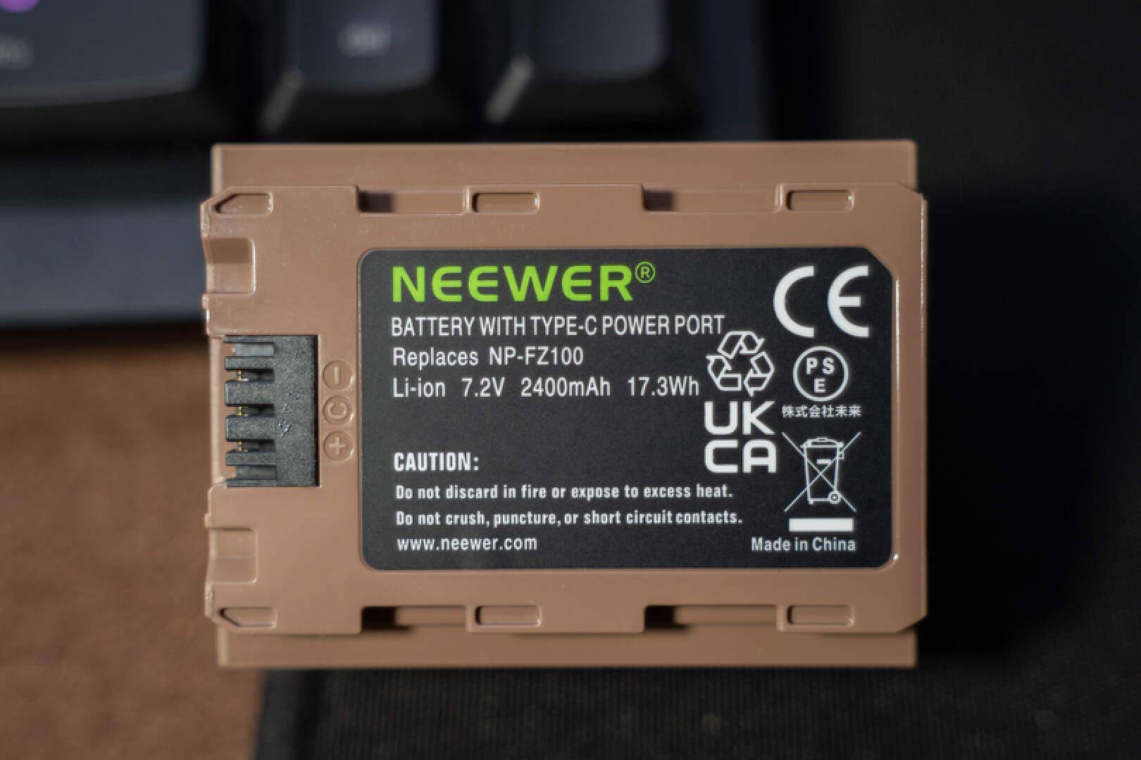 原创服役5年的索尼a7m3已半身不遂纽尔npfz100电池给它续了命