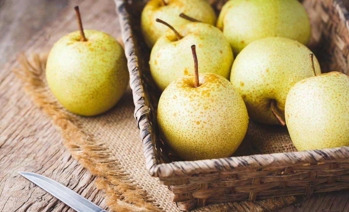 原创清明节将至老话说上坟不带五果家中不惹灾祸别不当回事