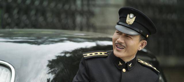 原创《隐秘》:钟百鸣只是"伪反派",有点"内味了"_志勇