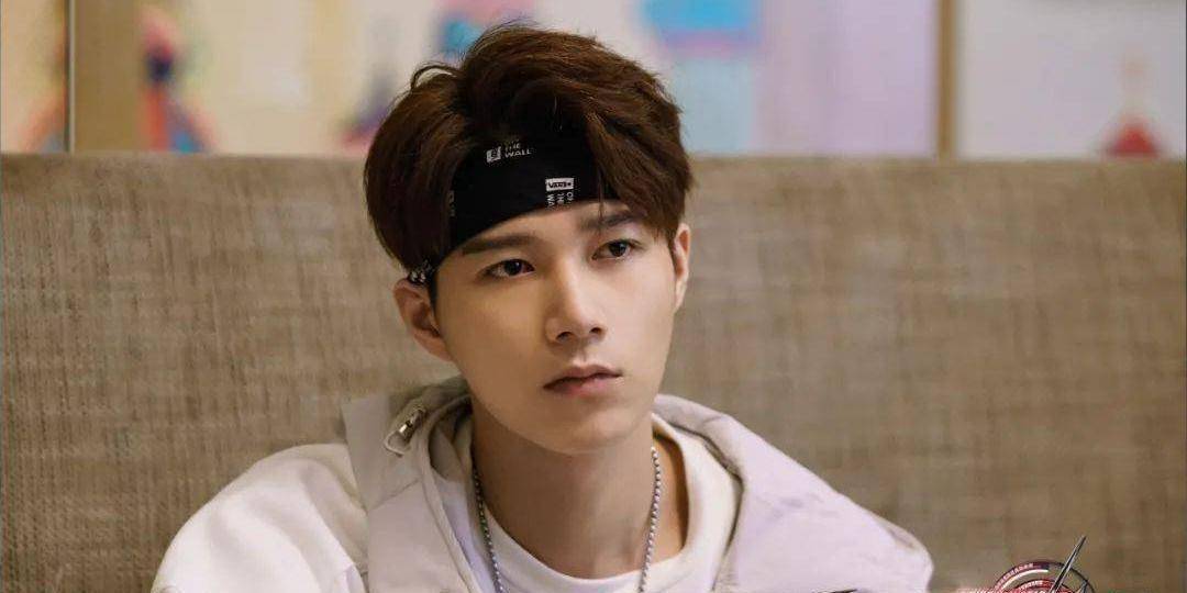 杨廷东御赐小仵作饰演的景翊小哥哥我爱了