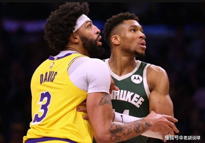 湖人19分逆转雄鹿里弗斯复刻詹姆斯死亡之瞳字母哥炮轰裁判