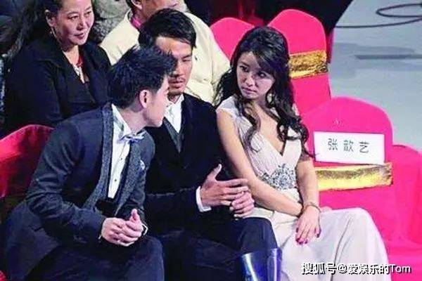 原创5张史上极其尴尬的明星合影看完回答我你笑了吗