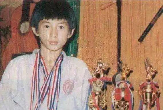 原创吴奇隆苦恋蔡少芬错爱马雅舒挥手徐若瑄终娶小16岁刘诗诗