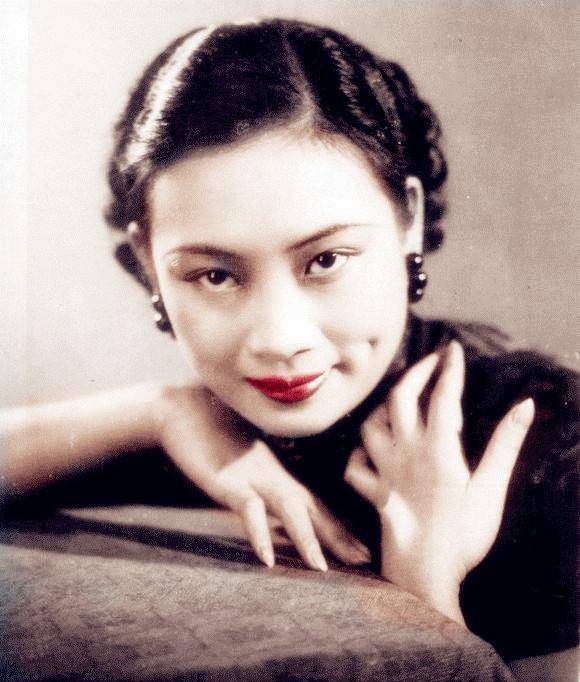 民国时的10位名媛彩色照图一是林徽因图二是阮玲玉谁最美