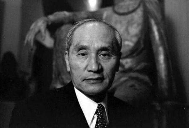 倒卖50多万件文物,他号称:帮助中国文化走向世界_卢芹斋_张静江_古玩