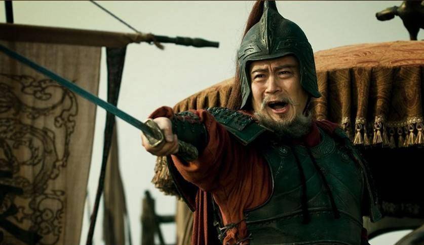 再帮刘备一次,先后送来了徐庶,诸葛亮等大才,还安排了一出"赤壁之战"