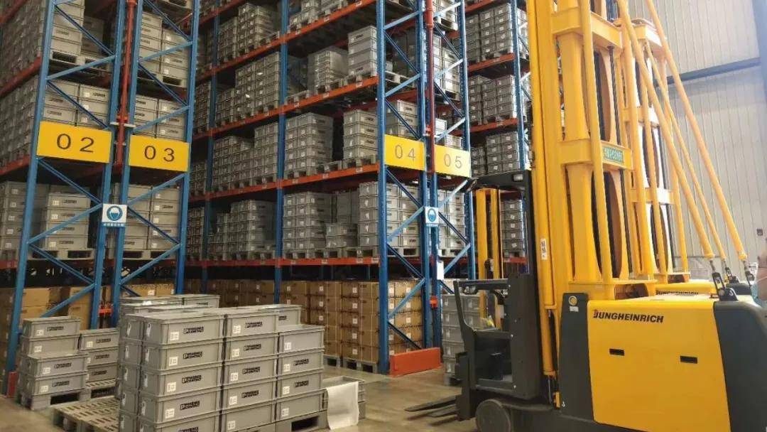 【设备选型】叉车设备选型原则及常用类型介绍_搜狐汽车_搜狐网