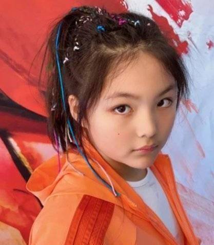 原创11岁的王诗龄身高1米7每月伙食费就高达7万块你怎么看