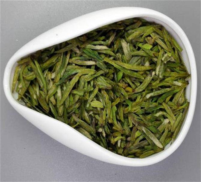 原创何为秋茶秋茶的真正含义是什么秋茶与春茶的区别