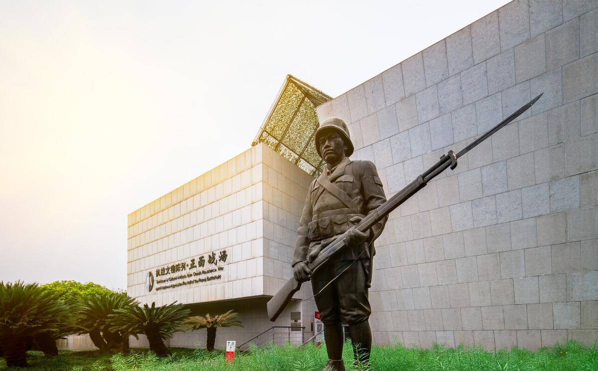 成都,建川博物馆第三点是"三线建设"时期(1964-1980).