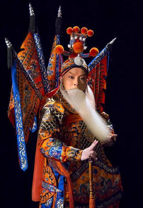 北京京剧院如今不害羞吗当初是头牌云集如今是凑数头牌