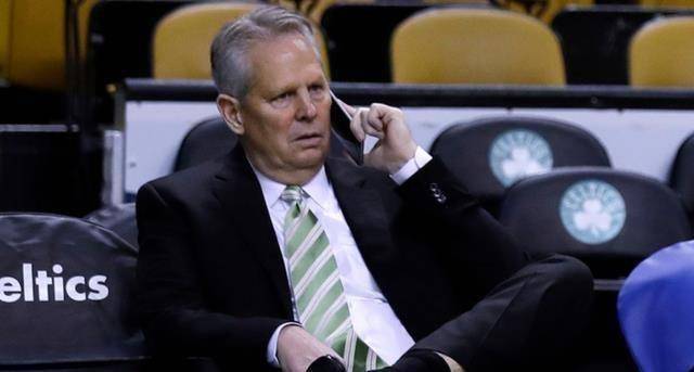 安吉撒饵成功,老板们快咬钩了_爵士队_交易_球员