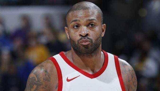 砍22 8,年薪仅109万,此人的表现让火箭悔断肠子_哈勒尔_布莱克_快船