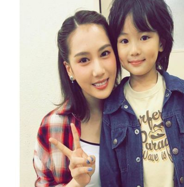 原创爱搞三角恋的五大奥特曼麦克斯被绿艾斯最可恨