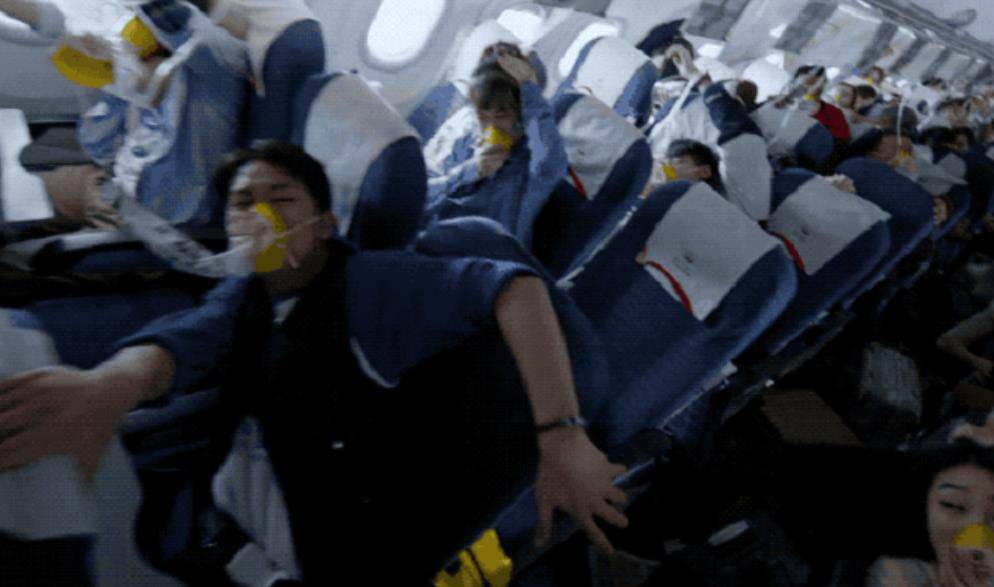 事到如今才懂得为什么当年大家那样称颂英雄机长的刘传健