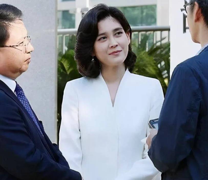 三星皇太后大女儿离婚小女儿自杀独生子入狱富婆也不快乐