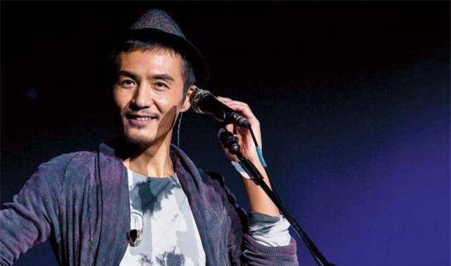 原创中国民谣的扛把子20年前是这样的朴树浪老狼怂许巍穷