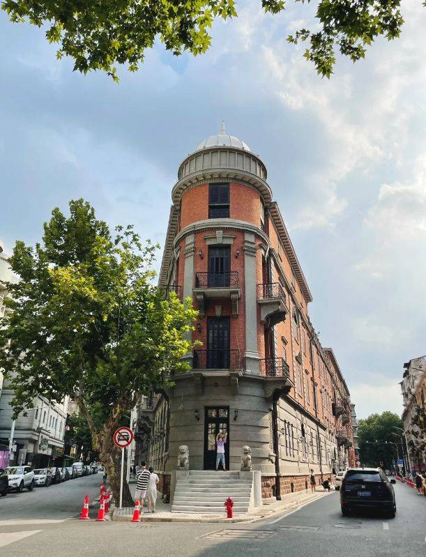 漫步黎黄陂路:感受历史的厚重与文化的瑰丽_武汉市_风情_城市