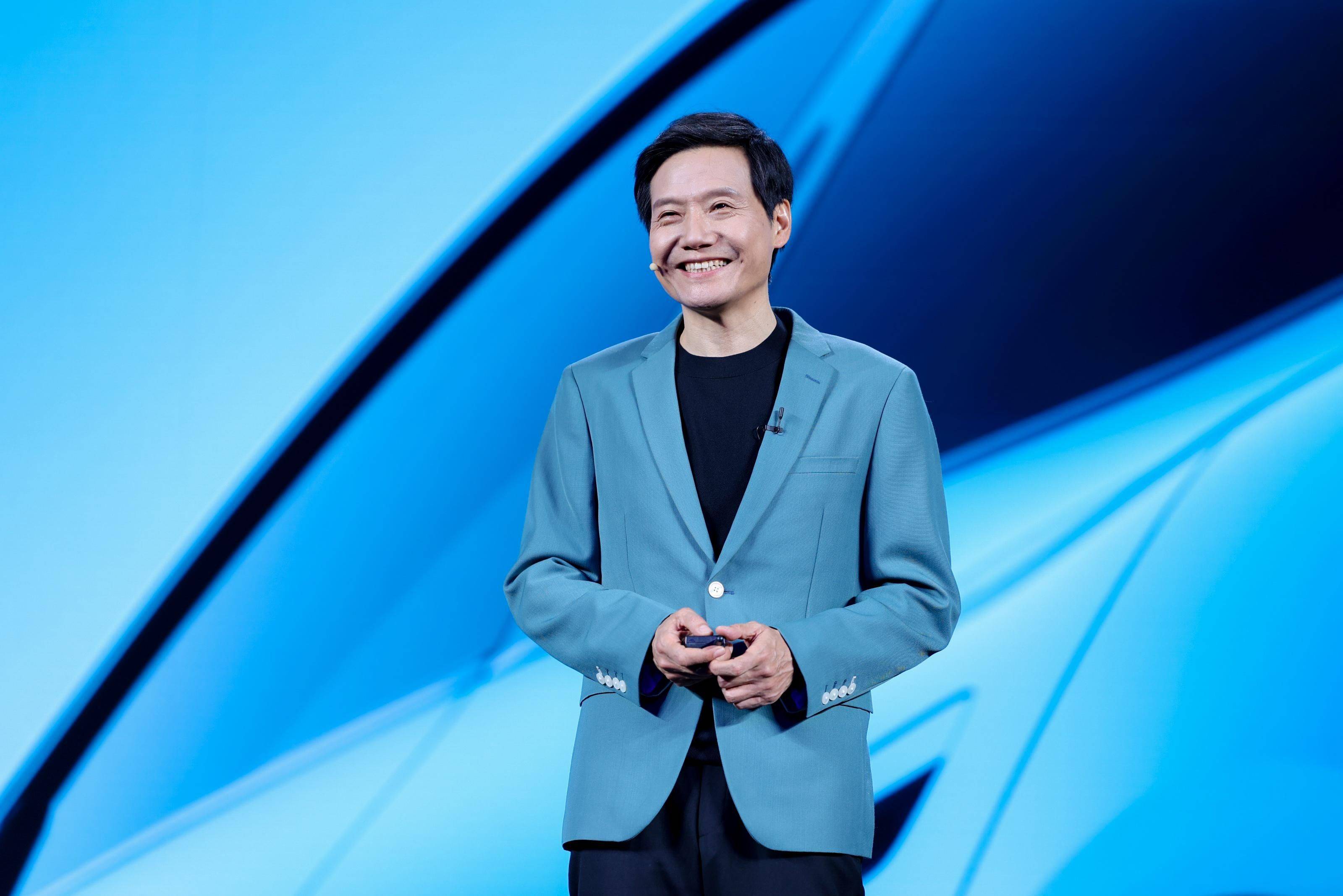 4分钟10000台,27分钟50000台,雷军创造了车界的一个神话!