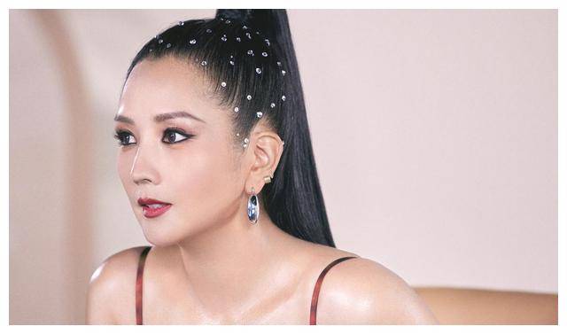 浪姐5还没播已有2人淘汰1人退赛芒果失算何洁迎来机会