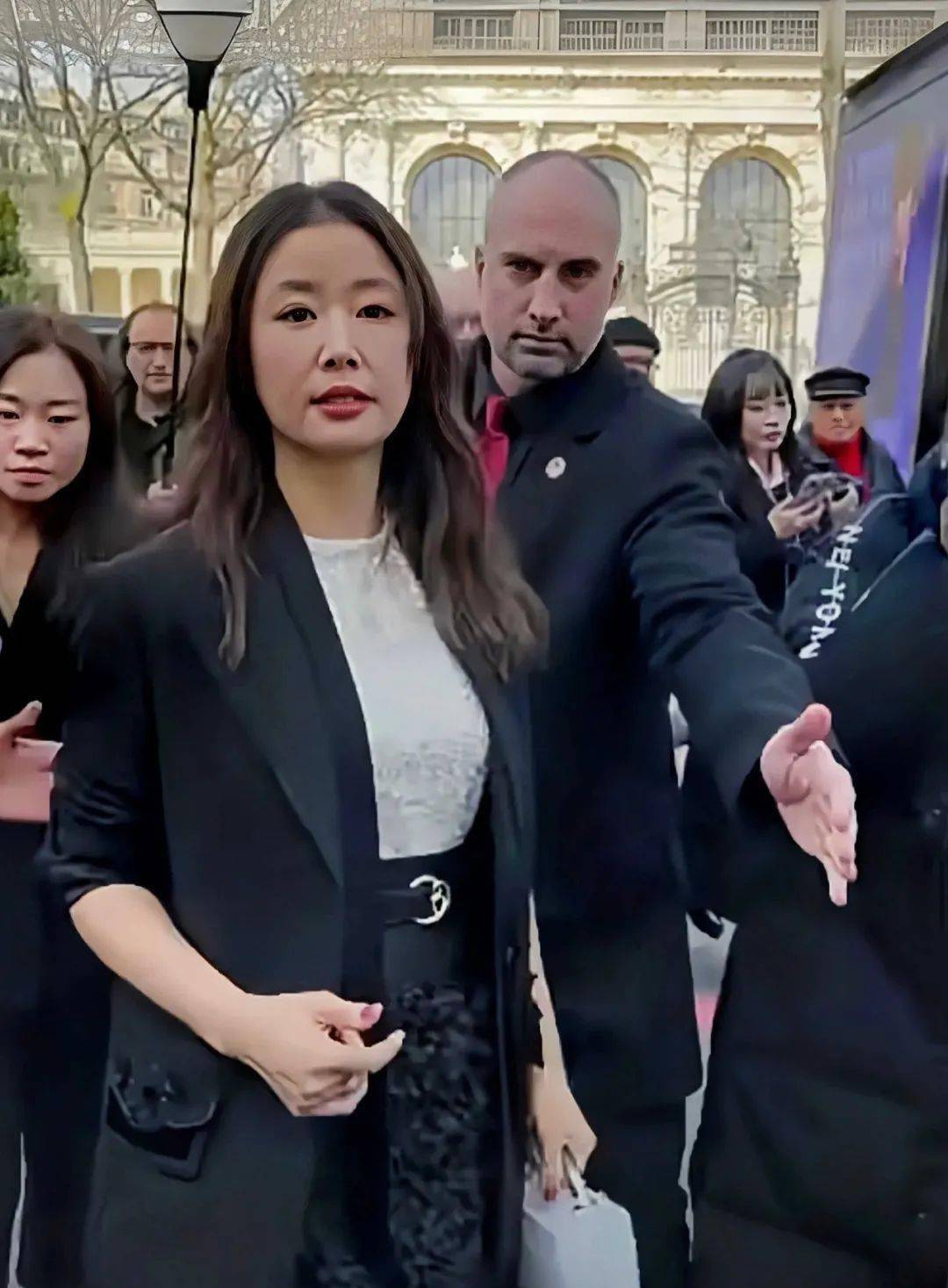 48岁林心如和50岁王艳的生图,治好了我的容貌焦虑_年龄_感觉_状态