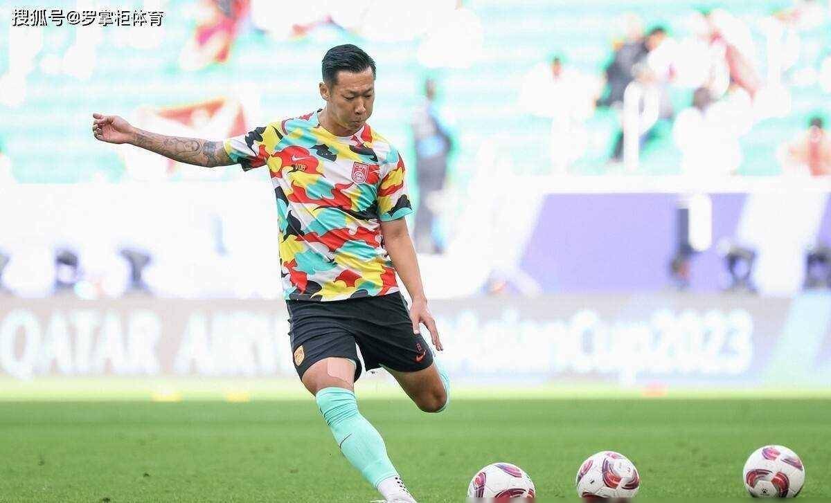 原创惊喜徐新作出职业生涯关键抉择为上港队离别预先铺好后程