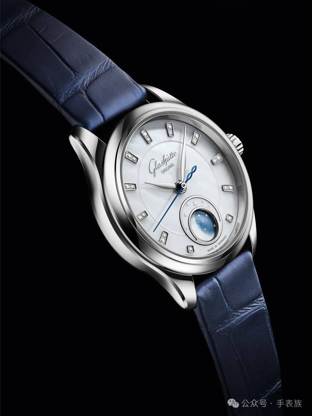 德国高级制表格拉苏蒂终于向女人低头了