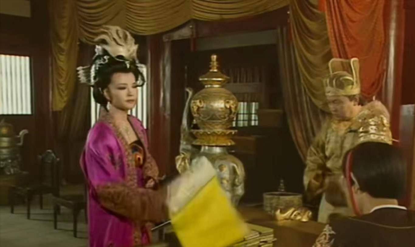 上官婉儿祖父因为一句话为皇帝背了锅得罪武则天家破人亡