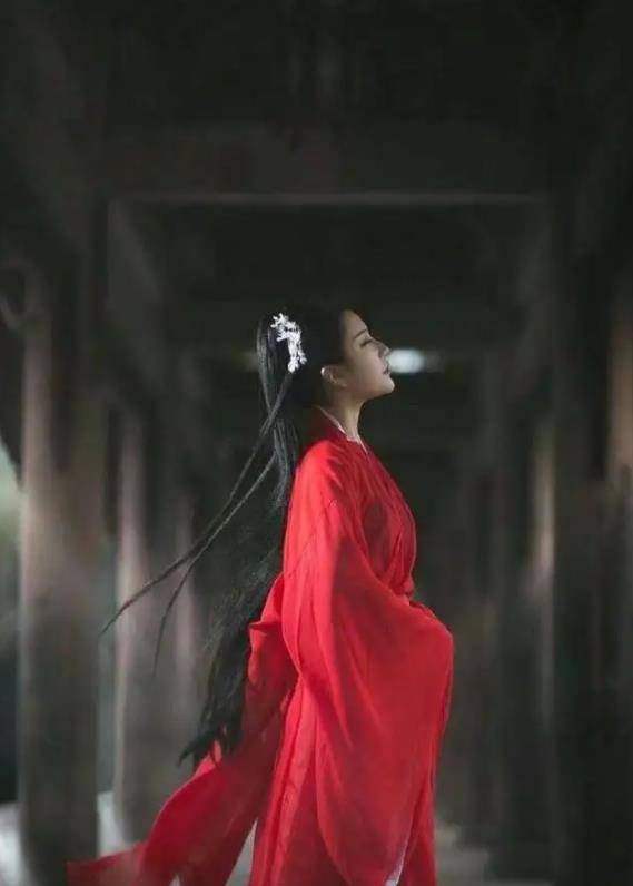 原创雪中悍刀行徐凤年身边的朱袍徐婴的真实身份究竟是什么