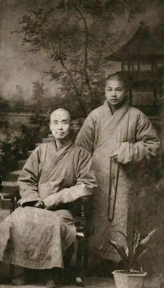 原创弘一法师圆寂之前拒绝服药吃饭临终留下悲欣交集四字遗言