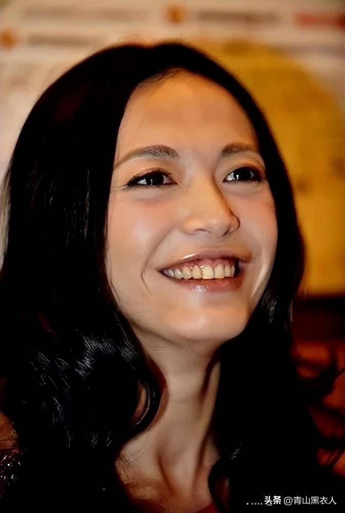 村姑,大嘴,眯眯眼,却能够"红"得一塌糊涂,这3位明星凭什么_闫妮_姚晨