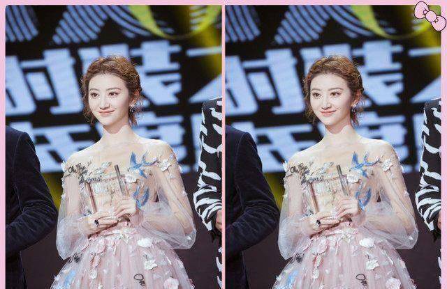 原创29岁景甜撞上25岁杨紫网友仙女脸和高级脸一目了然