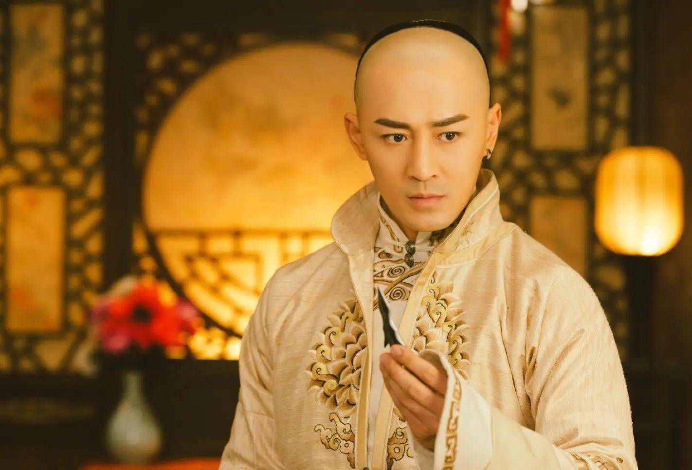 努尔哈赤的二婚皇后为亲儿子所害尸骨被顺治帝扔出皇陵